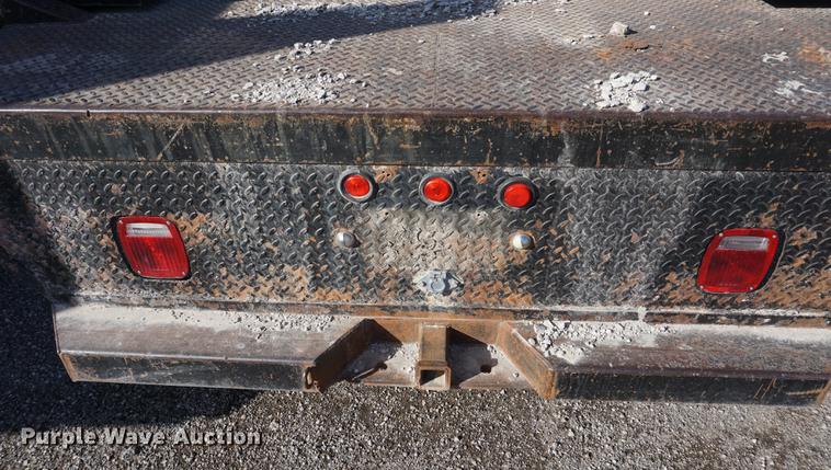 image for item DB0378 2005 Ford F450 Super Duty flatbed truck