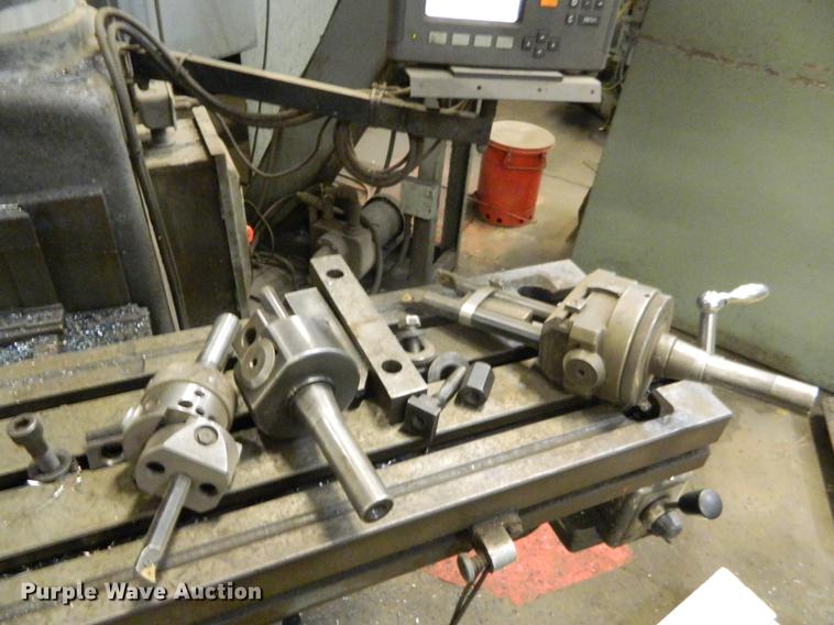 image for item DB1232 2001 Comet 3KUHD-B turret milling machine/vertical mill