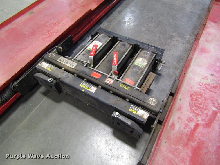 image for item DB1240 Hunter L441 alignment lift
