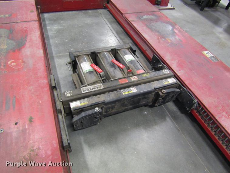 image for item DB1240 Hunter L441 alignment lift