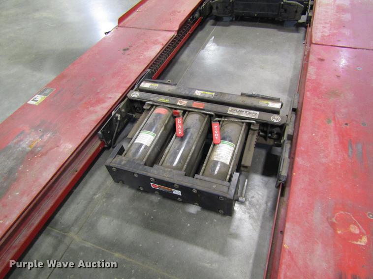 image for item DB1240 Hunter L441 alignment lift