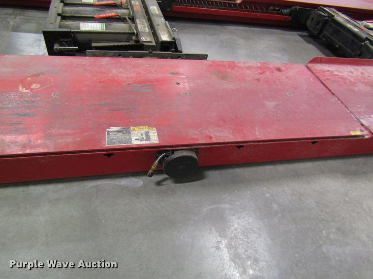 image for item DB1240 Hunter L441 alignment lift