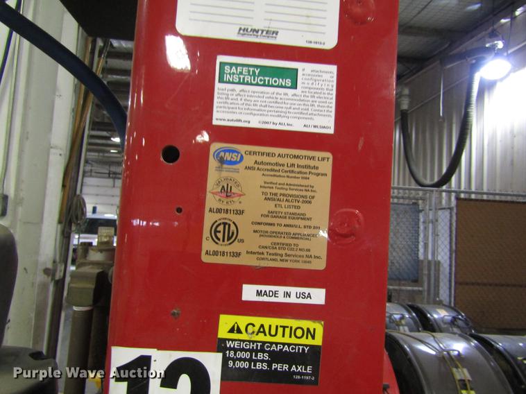 image for item DB1240 Hunter L441 alignment lift