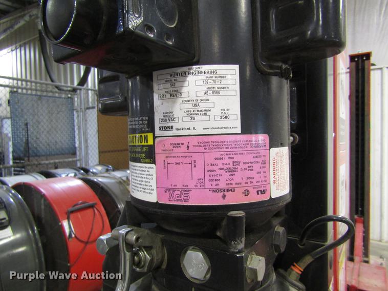 image for item DB1240 Hunter L441 alignment lift