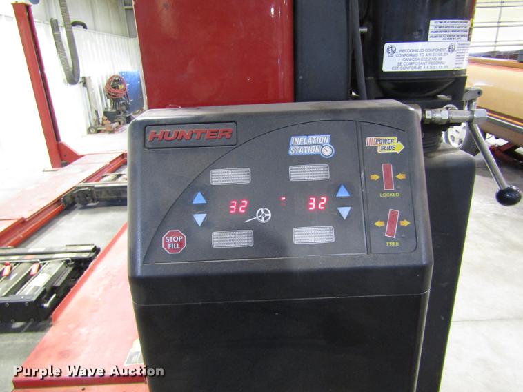 image for item DB1240 Hunter L441 alignment lift