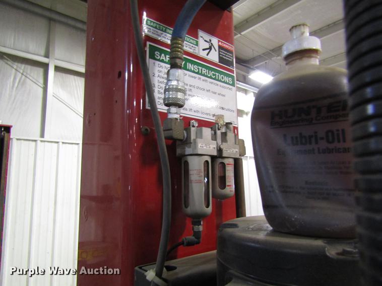 image for item DB1240 Hunter L441 alignment lift