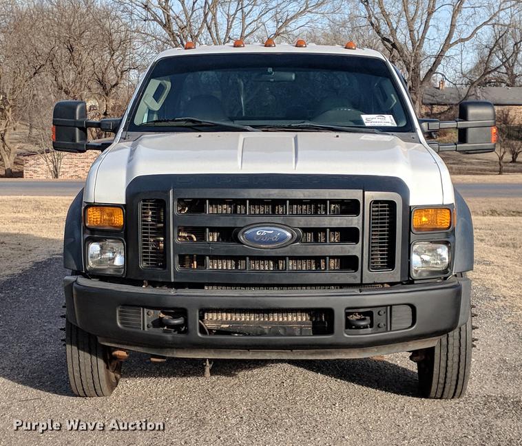 image for item DB5114 2008 Ford F550 Super Duty XL Crew Cab truck cab and chassis