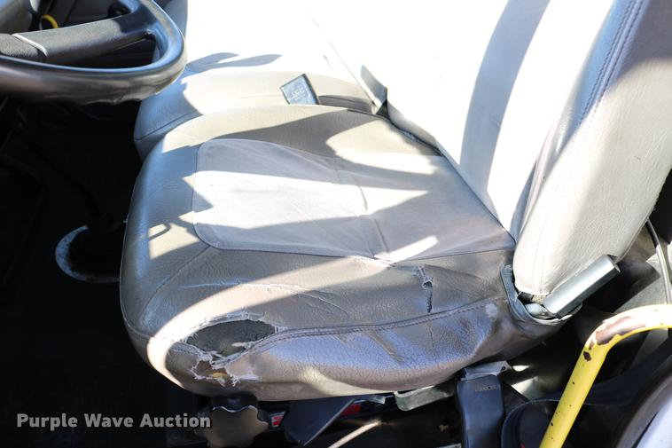 image for item DB6596 2004 Freightliner FL70 box truck