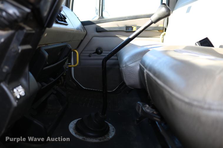 image for item DB6596 2004 Freightliner FL70 box truck