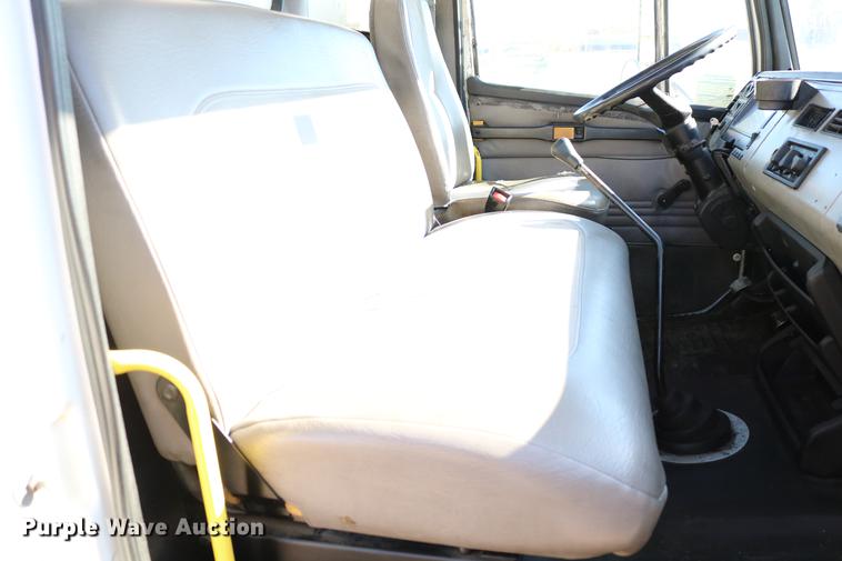 image for item DB6596 2004 Freightliner FL70 box truck