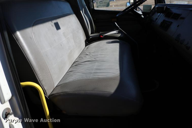 image for item DB6596 2004 Freightliner FL70 box truck