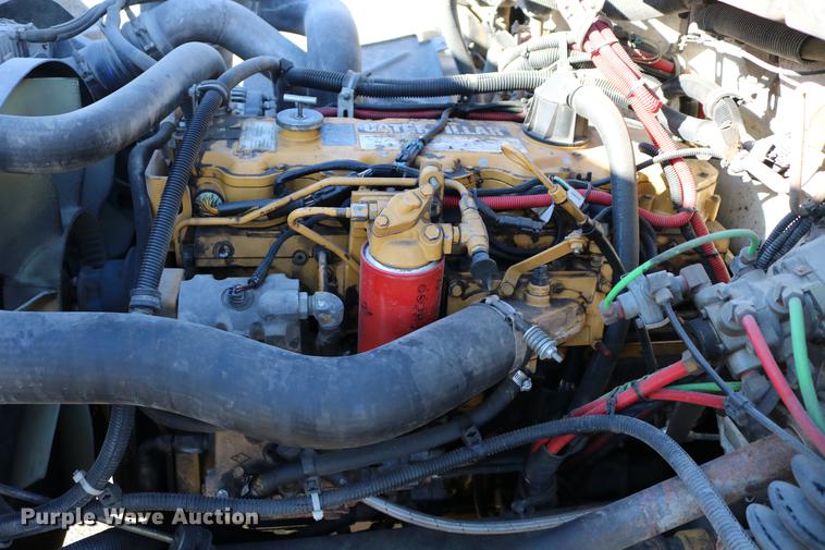 image for item DB6596 2004 Freightliner FL70 box truck