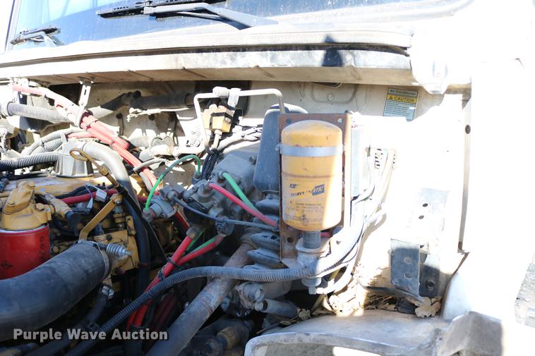 image for item DB6596 2004 Freightliner FL70 box truck