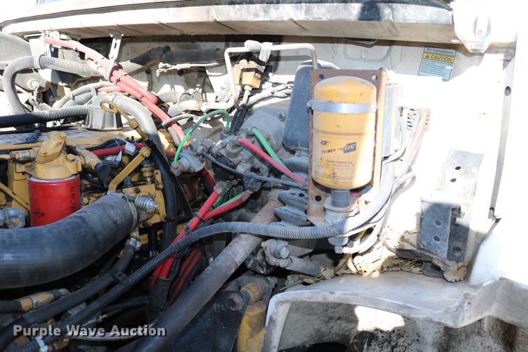 image for item DB6596 2004 Freightliner FL70 box truck