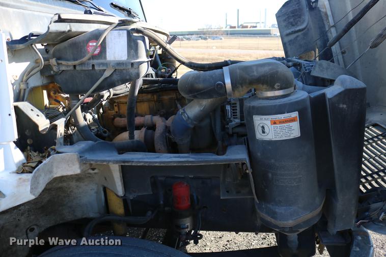 image for item DB6596 2004 Freightliner FL70 box truck