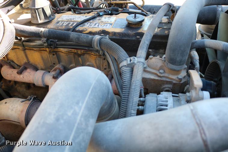 image for item DB6596 2004 Freightliner FL70 box truck