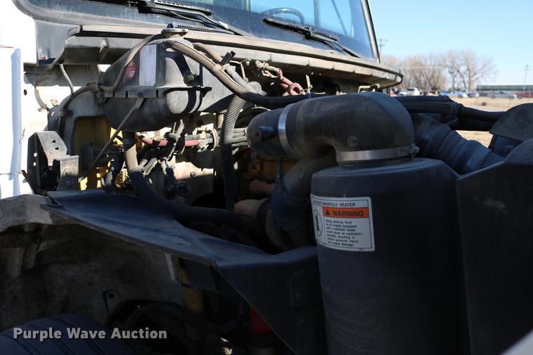 image for item DB6596 2004 Freightliner FL70 box truck