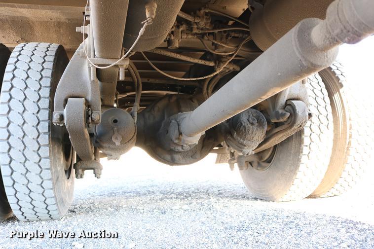 image for item DB6596 2004 Freightliner FL70 box truck