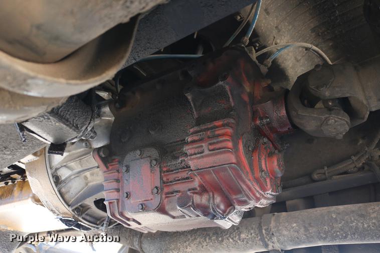 image for item DB6596 2004 Freightliner FL70 box truck