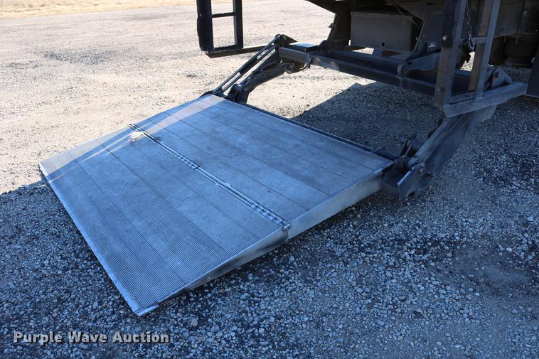 image for item DB6596 2004 Freightliner FL70 box truck