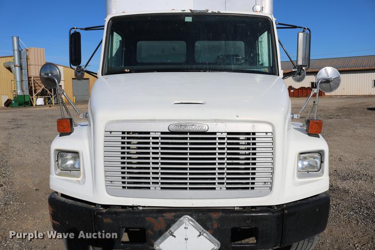 image for item DB6596 2004 Freightliner FL70 box truck