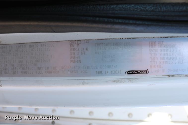 image for item DB6596 2004 Freightliner FL70 box truck