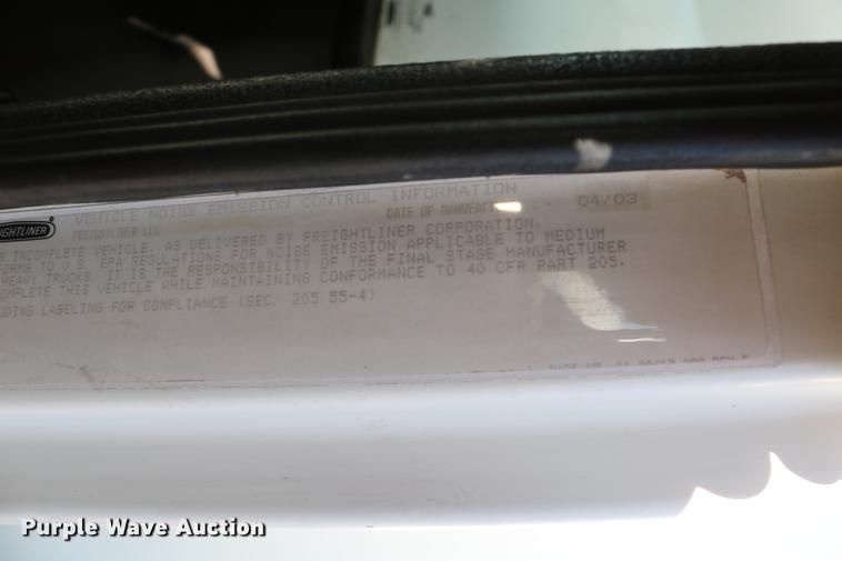 image for item DB6596 2004 Freightliner FL70 box truck