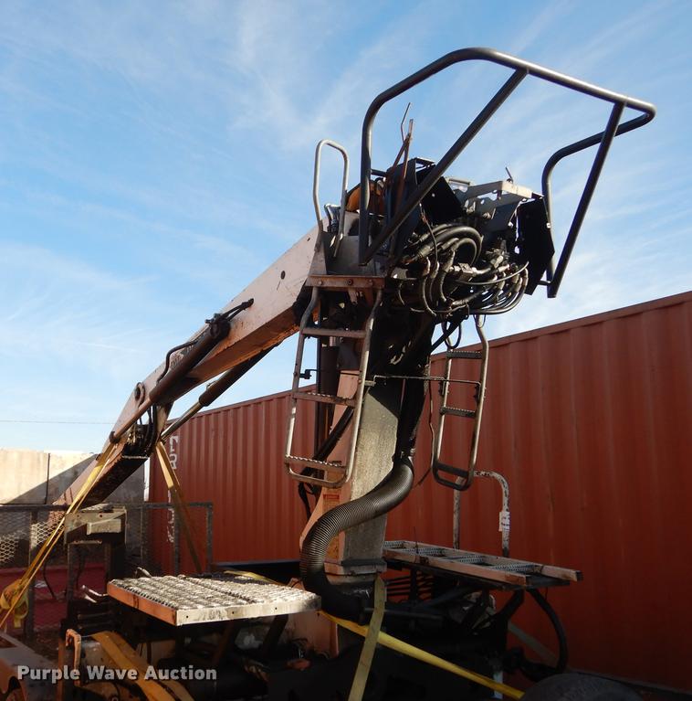 image for item DC0260 2009 IMT 12/78Z series crane grapple