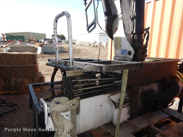 image for item DC0260 2009 IMT 12/78Z series crane grapple