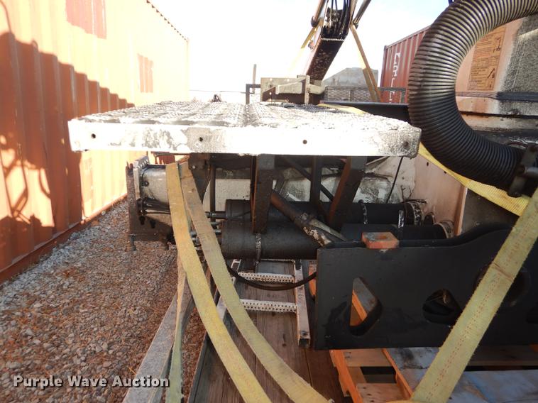 image for item DC0260 2009 IMT 12/78Z series crane grapple