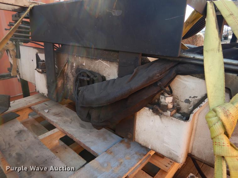 image for item DC0260 2009 IMT 12/78Z series crane grapple