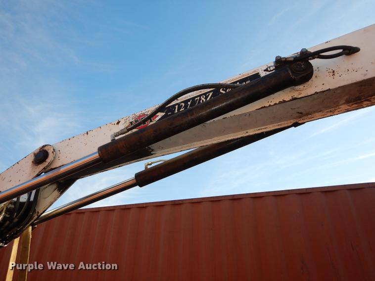 image for item DC0260 2009 IMT 12/78Z series crane grapple