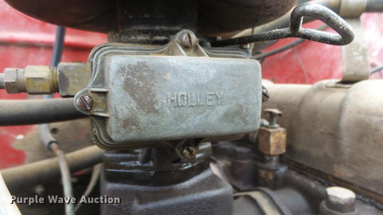 image for item DC0610 1956 International R-100 pickup truck