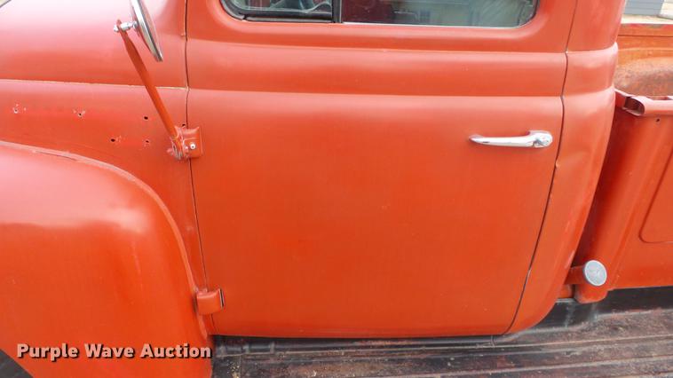 image for item DC0610 1956 International R-100 pickup truck