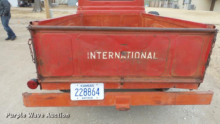 image for item DC0610 1956 International R-100 pickup truck