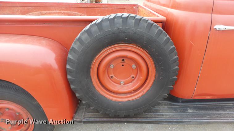 image for item DC0610 1956 International R-100 pickup truck