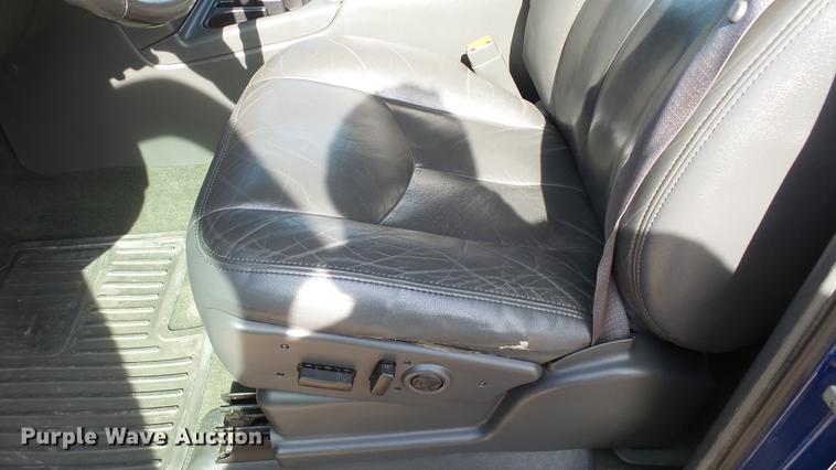 image for item DC0623 2004 GMC Sierra 1500 Ext. Cab pickup truck