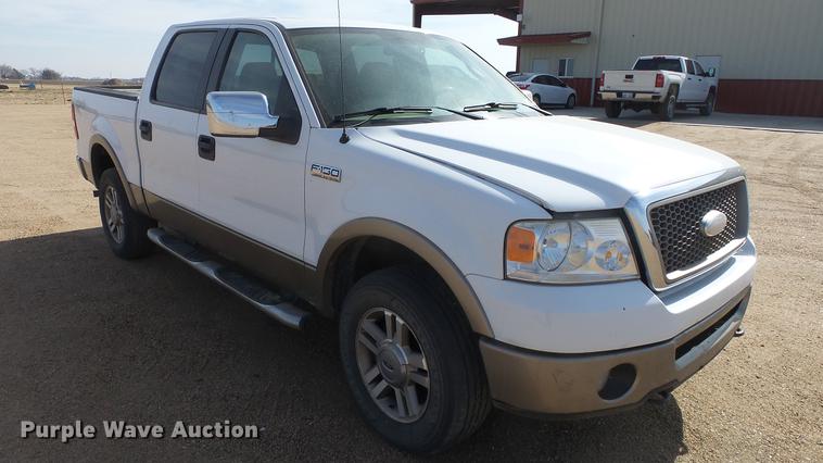 image for item DC0624 2006 Ford F150 SuperCrew pickup truck