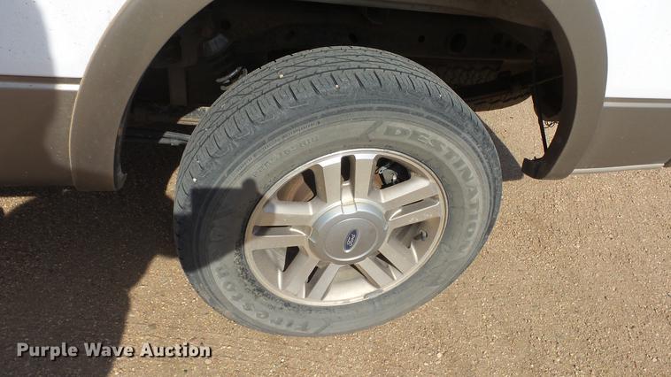 image for item DC0624 2006 Ford F150 SuperCrew pickup truck