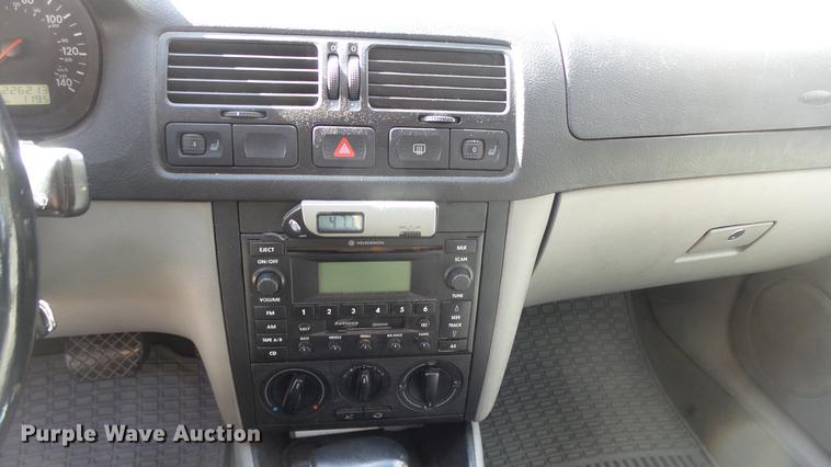 image for item DC0650 2003 Volkswagen Jetta