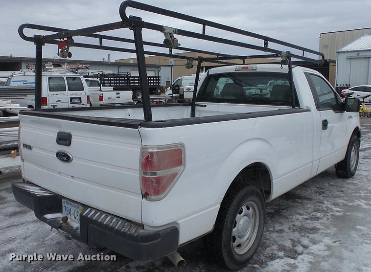image for item DC0652 2010 Ford F150 XL pickup truck