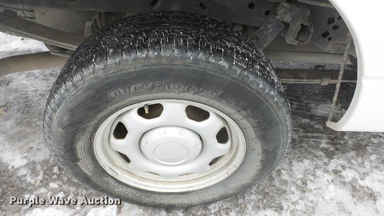 image for item DC0652 2010 Ford F150 XL pickup truck