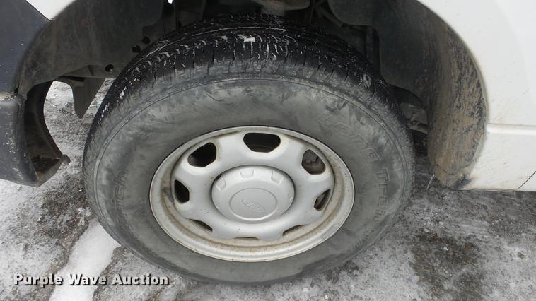 image for item DC0652 2010 Ford F150 XL pickup truck