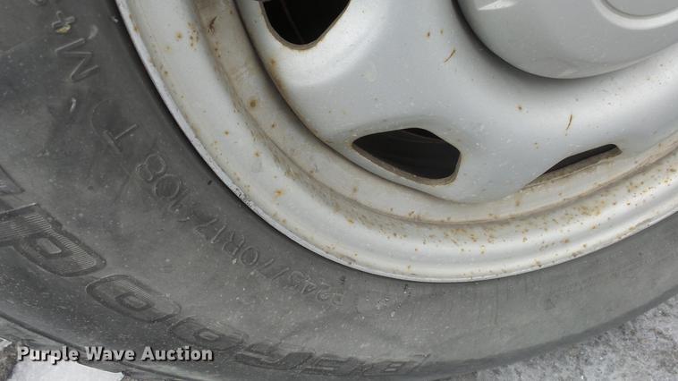 image for item DC0652 2010 Ford F150 XL pickup truck