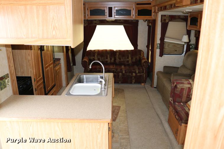 image for item DC3542 2006 Forest River Cedar Creek camper