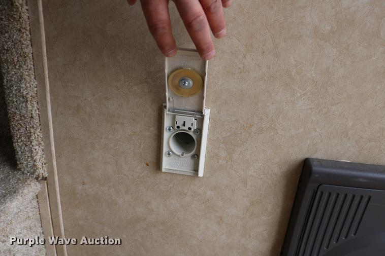 image for item DC3542 2006 Forest River Cedar Creek camper