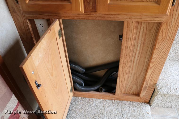 image for item DC3542 2006 Forest River Cedar Creek camper