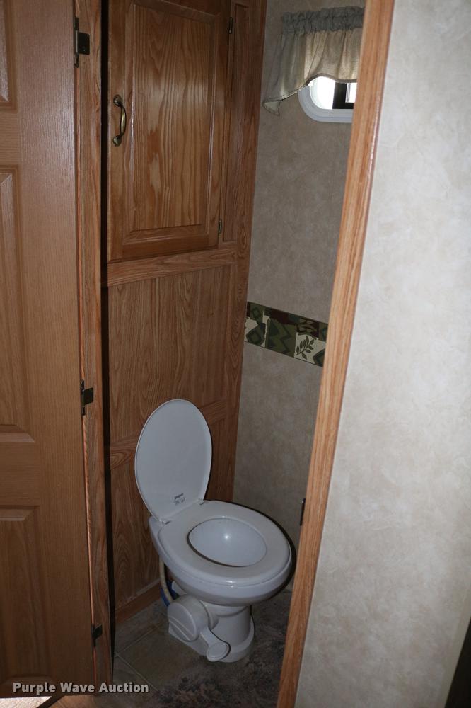 image for item DC3542 2006 Forest River Cedar Creek camper