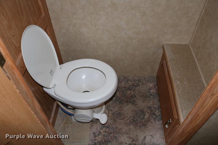 image for item DC3542 2006 Forest River Cedar Creek camper