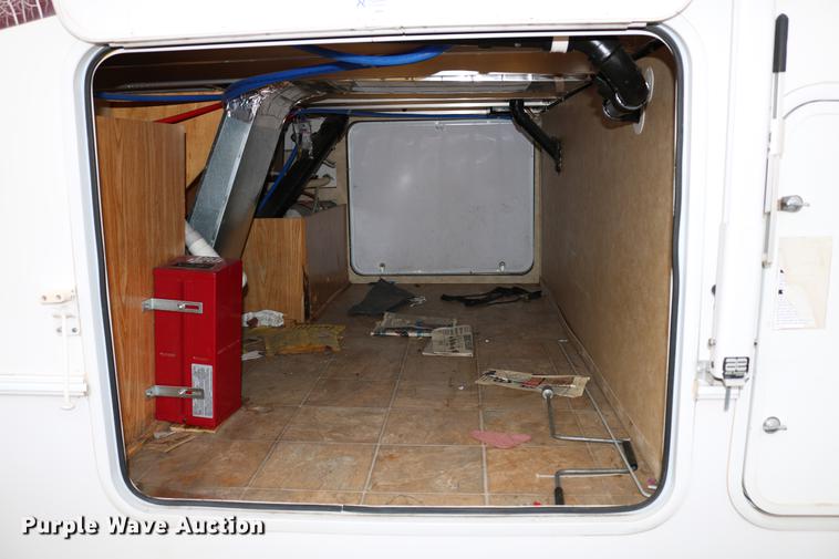 image for item DC3542 2006 Forest River Cedar Creek camper